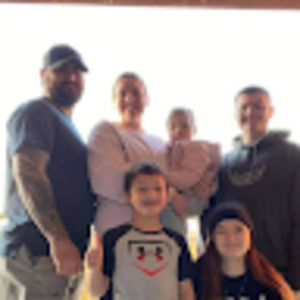 Meet your Posher, Zachary